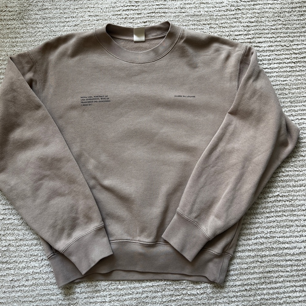 Crewneck sweatshirt